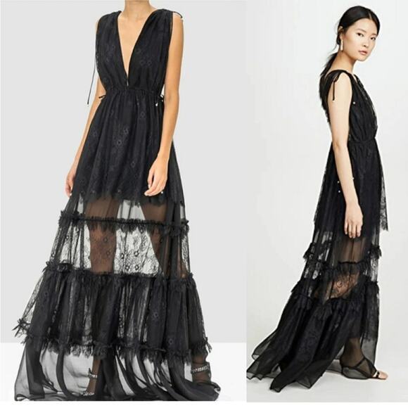 Alexis Umbria Lace Dress - Picture 4 of 10